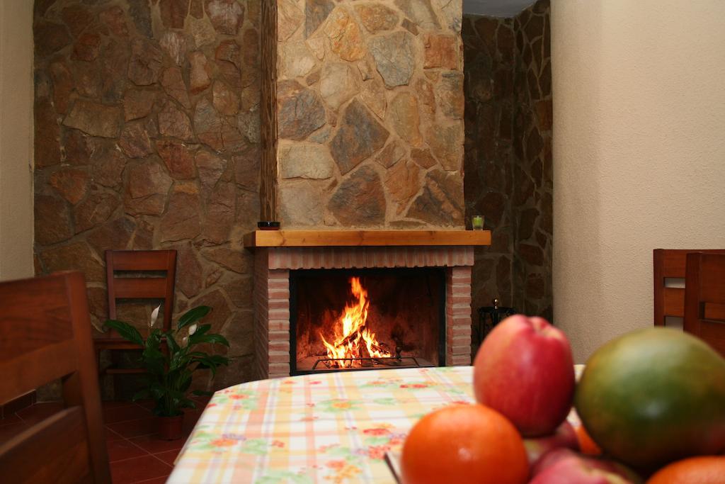 Apartamentos Ribera Del Jucar Alcala del Jucar Room photo