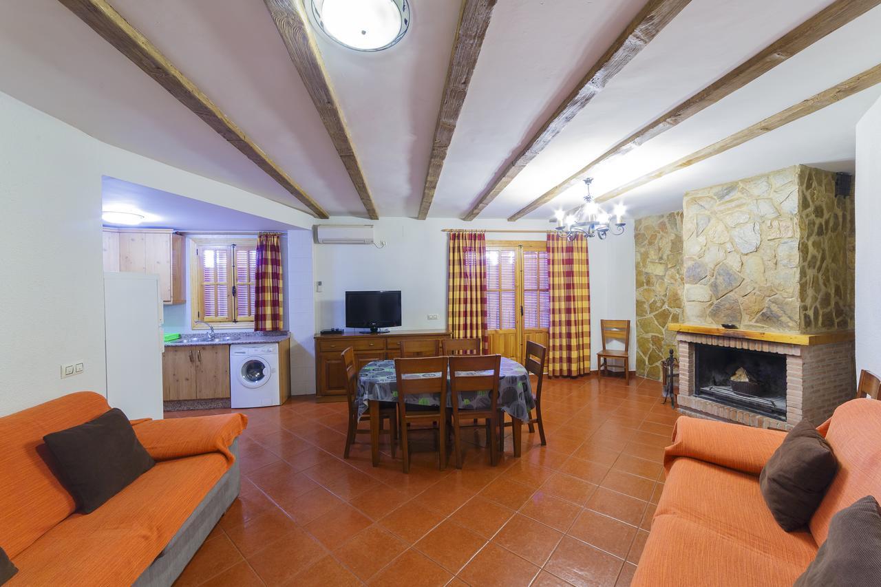 Apartamentos Ribera Del Jucar Alcala del Jucar Exterior photo